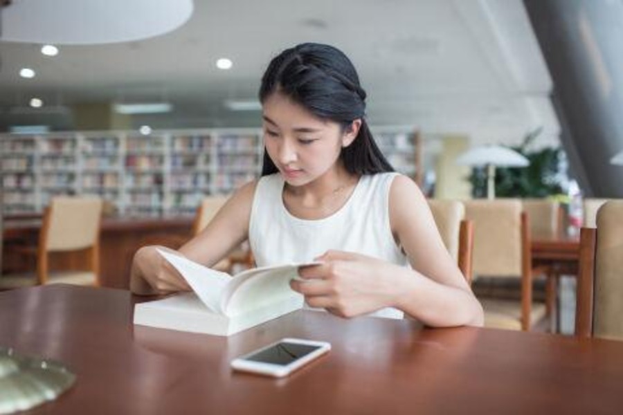 Student studying 